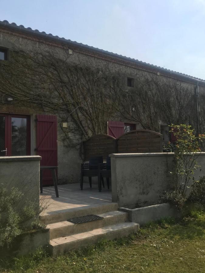 Gites De La Bonaudrie Combrand 外观 照片